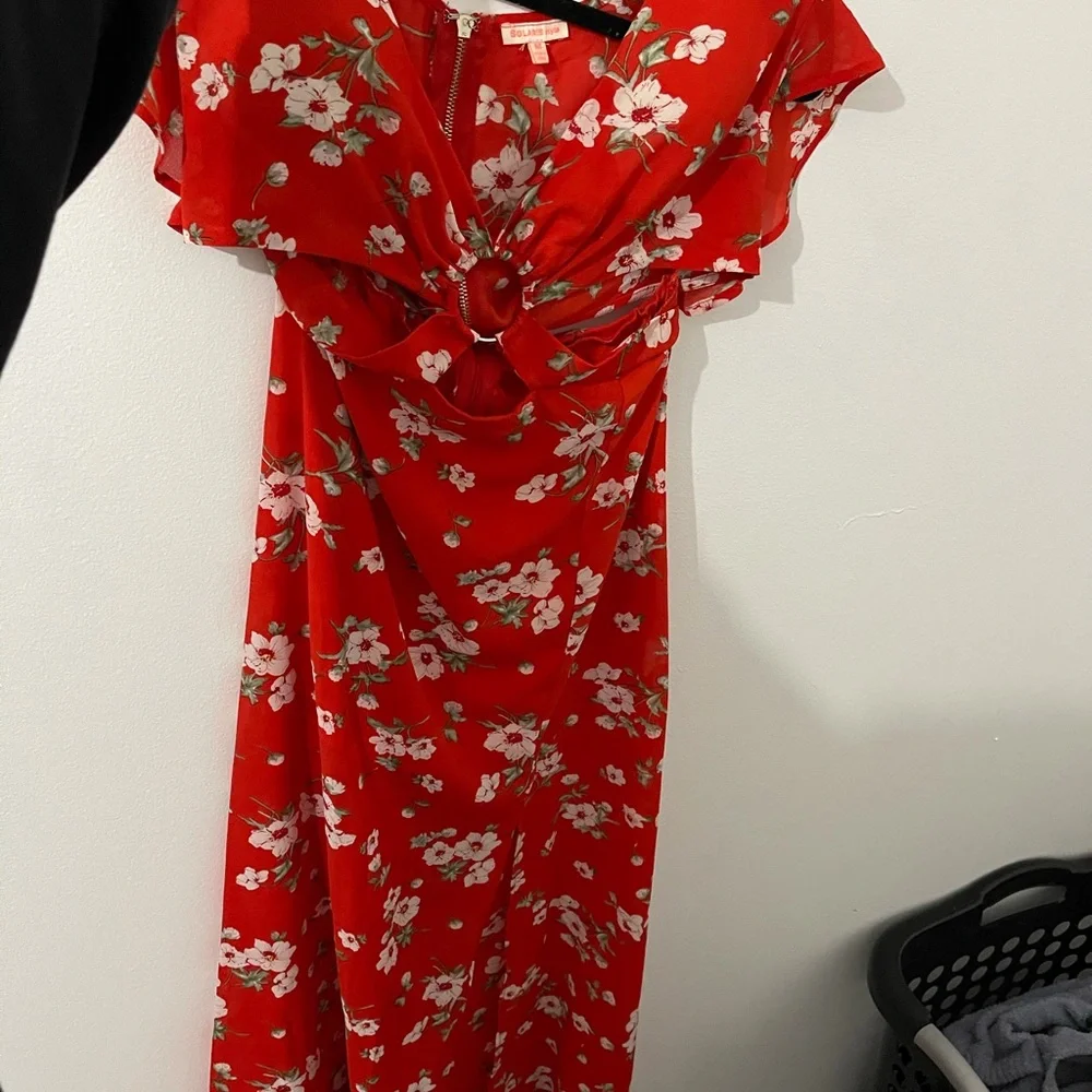 RED/WHOTE FLOWER MAXI DRESS CUTOUT - Picture 3 of 7